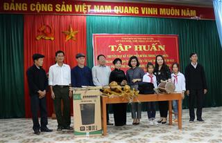 Tập huấn kỹ năng truyền dạy biểu diễn nghệ thuật trình diễn dân gian trong cộng đồng
